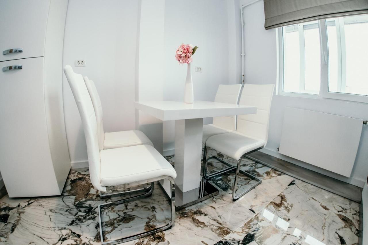Apartament De Lux Ultramodern In Zona Centrala Timişoara Buitenkant foto