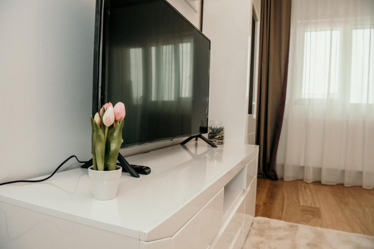 Apartament De Lux Ultramodern In Zona Centrala Timişoara Buitenkant foto
